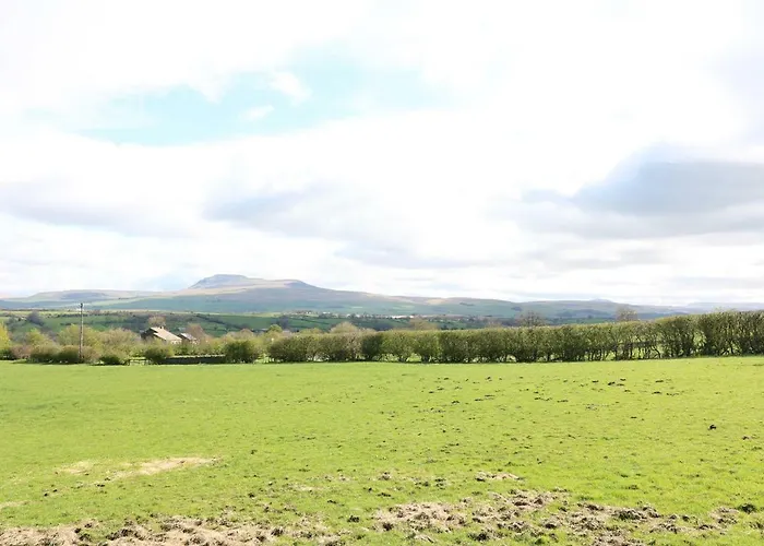 بيت للعطل Mill Dam Farm Bentham